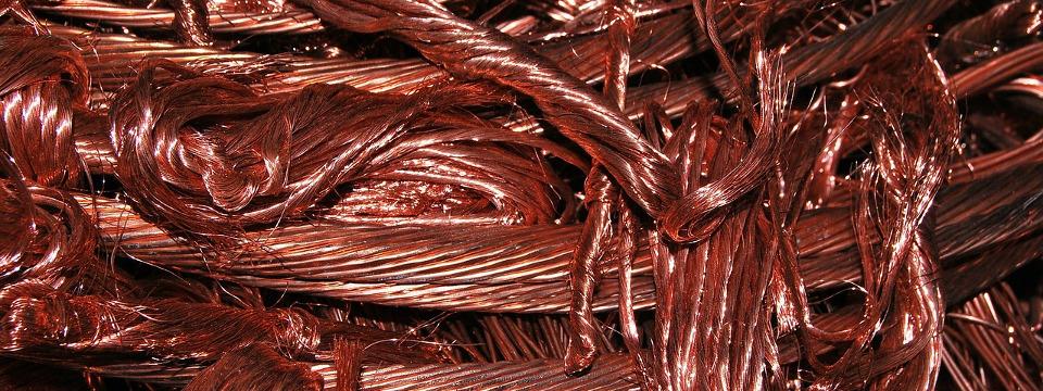 Cuggiono, furto di rame alla Terna: ladri in fuga con 40 metri di materiale