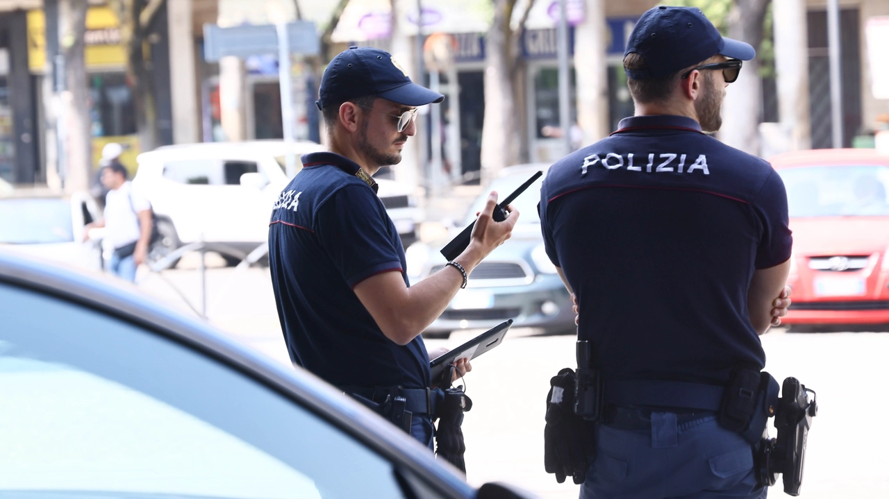 Polizia in azione a Brescia