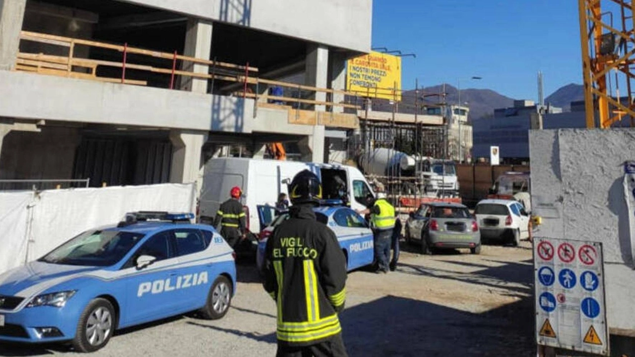 Il numero di denunce raccolte dall’Inail è in leggero calo, ma lo scenario "è preoccupante". Aumentano, invece, gli incidenti più gravi con una prognosi superiore ai 40 giorni. Il numero di denunce raccolte dall’Inail è in leggero calo, ma lo scenario "è preoccupante". Aumentano, invece, gli incidenti più gravi con una prognosi superiore ai 40 giorni.