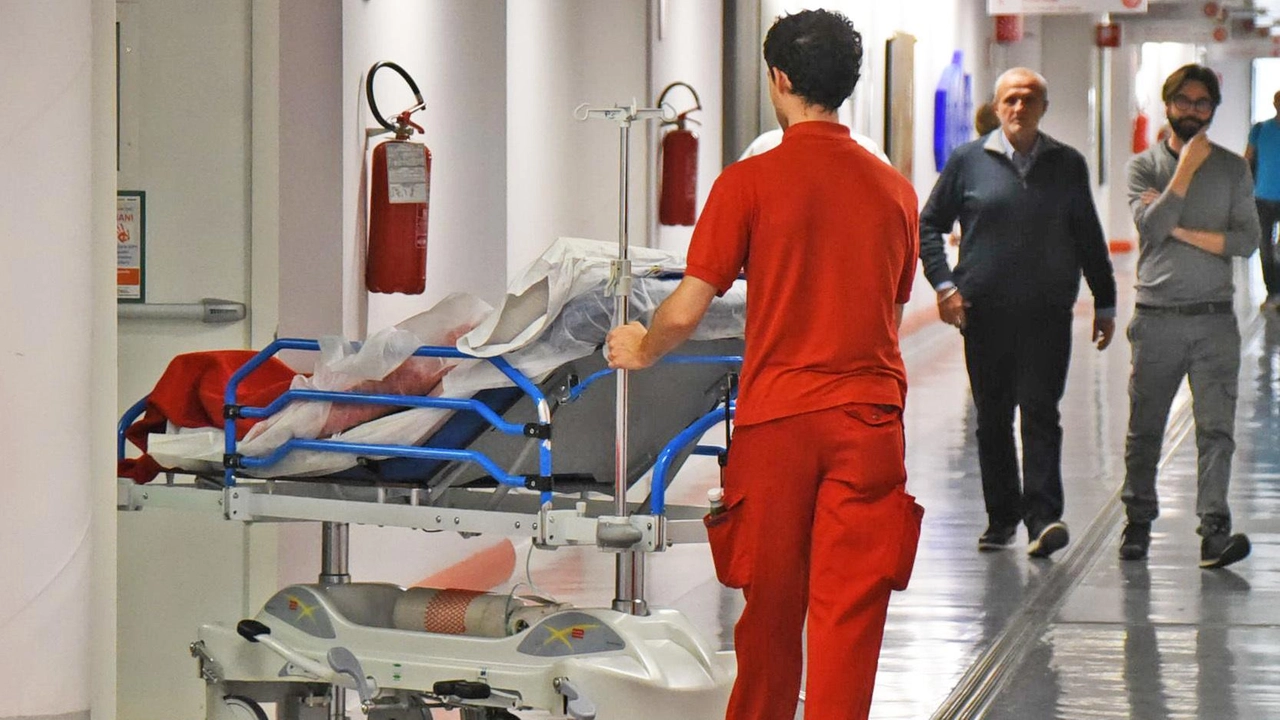 Non ce l’ha fatta il piccolo di quattro anni che venerdì pomeriggio è annegato in piscina a Castrezzato (Brescia), dove... Non ce l’ha fatta il piccolo di quattro anni che venerdì pomeriggio è annegato in piscina a Castrezzato (Brescia), dove...