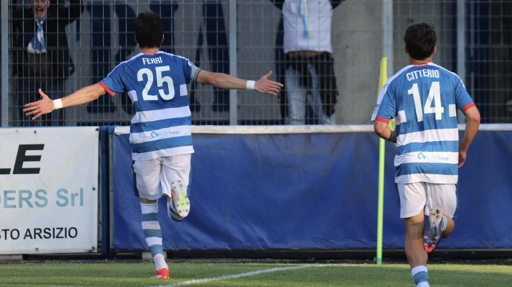 Nella gara di andata un lampo di capitan Ferri ha regalato la vittoria alla Pro Patria Nella gara di andata un lampo di capitan Ferri ha regalato la vittoria alla Pro Patria