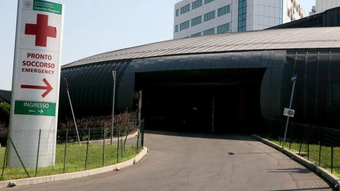 Venerdì il neonato è stato trovato senza sensi nella culla dalla madre È stato portato in elisoccorso prima all’ospedale di Piacenza e poi a Parma Venerdì il neonato è stato trovato senza sensi nella culla dalla madre È stato portato in elisoccorso prima all’ospedale di Piacenza e poi a Parma