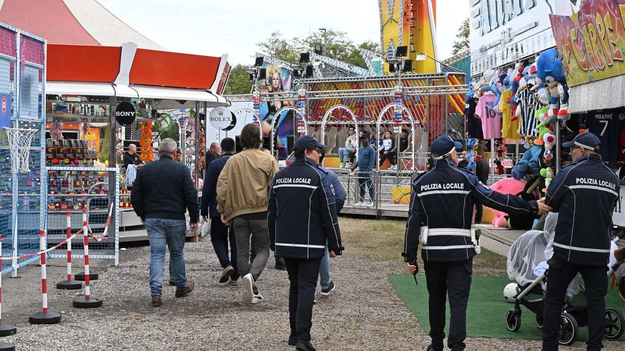 In campo polizia di Stato, carabinieri e polizia locale per presidiare il luna park