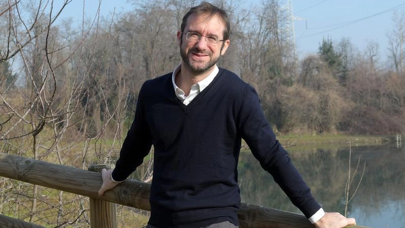 Il sindaco Paolo Micheli: risanato il bilancio con due anni di anticipo attraverso il blocco delle assunzioni, il ridimensionamento di alcuni servizi e lotta all’evasione Il sindaco Paolo Micheli: risanato il bilancio con due anni di anticipo attraverso il blocco delle assunzioni, il ridimensionamento di alcuni servizi e lotta all’evasione