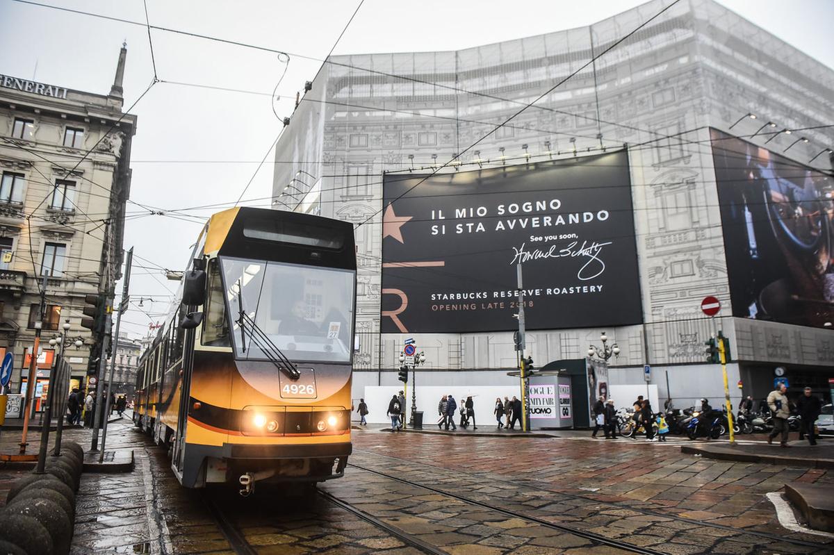 Lunedì 15 settembre riapre piazza Cordusio: tornano i tram dopo 4 mesi di lavori e linee deviate