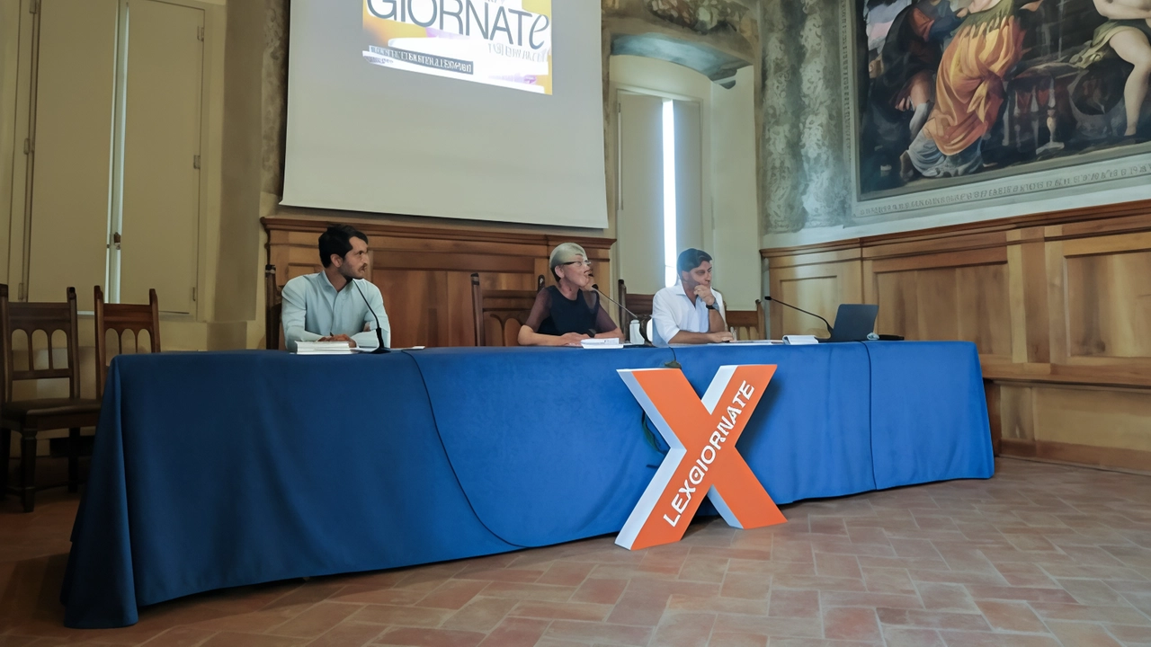La presentazione del Festival in Loggia con la sindaca Laura Castelletti il maestro Daniele Alberti e il consigliere comunale Francesco Tomasini La presentazione del Festival in Loggia con la sindaca Laura Castelletti il maestro Daniele Alberti e il consigliere comunale Francesco Tomasini