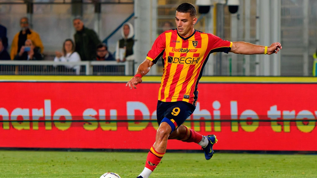 Il 25enne montenegrino Nikola Krstovic, 11 gol con il Lecce nella scorsa stagione
