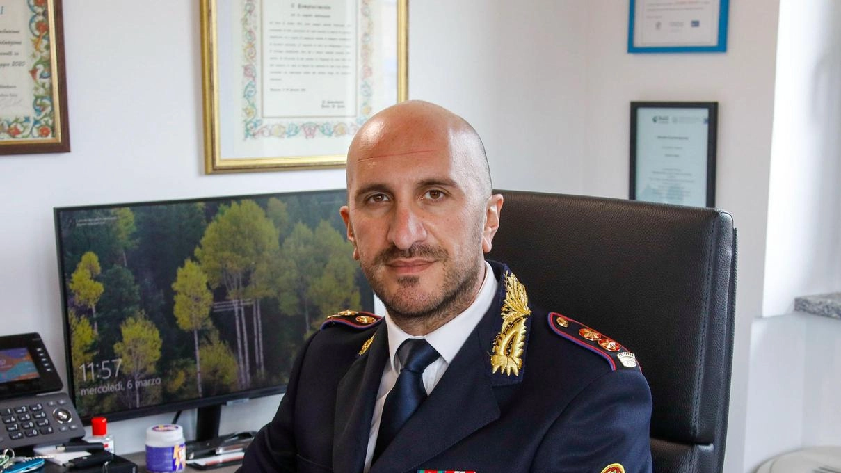 A Nerviano, corso per Polizia locale su autotutela e gestione stress. Comandante Palmeri: formazione essenziale per sicurezza cittadini e operatori. A Nerviano, corso per Polizia locale su autotutela e gestione stress. Comandante Palmeri: formazione essenziale per sicurezza cittadini e operatori.