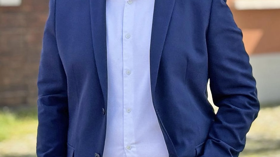 Il centrosinistra sostiene Leone “Leo“ Missi con una coalizione ampia, che comprende la lista Rozzano per Missi sindaco, Movimento... Il centrosinistra sostiene Leone “Leo“ Missi con una coalizione ampia, che comprende la lista Rozzano per Missi sindaco, Movimento...