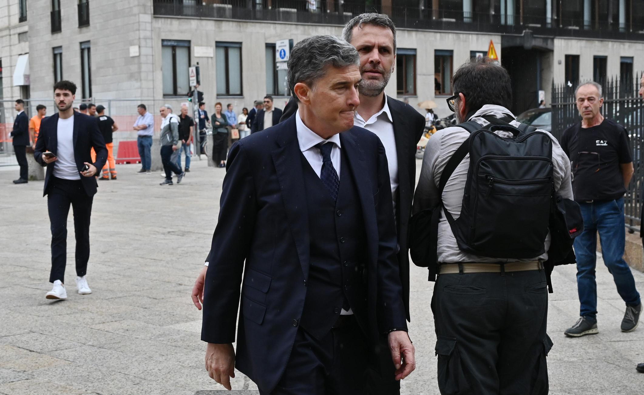 Il caso Fondazione Fiera in Regione. Martedì la delibera della svolta. Stop all’era Pazzali, sì a Bozzetti Il caso Fondazione Fiera in Regione. Martedì la delibera della svolta. Stop all’era Pazzali, sì a Bozzetti