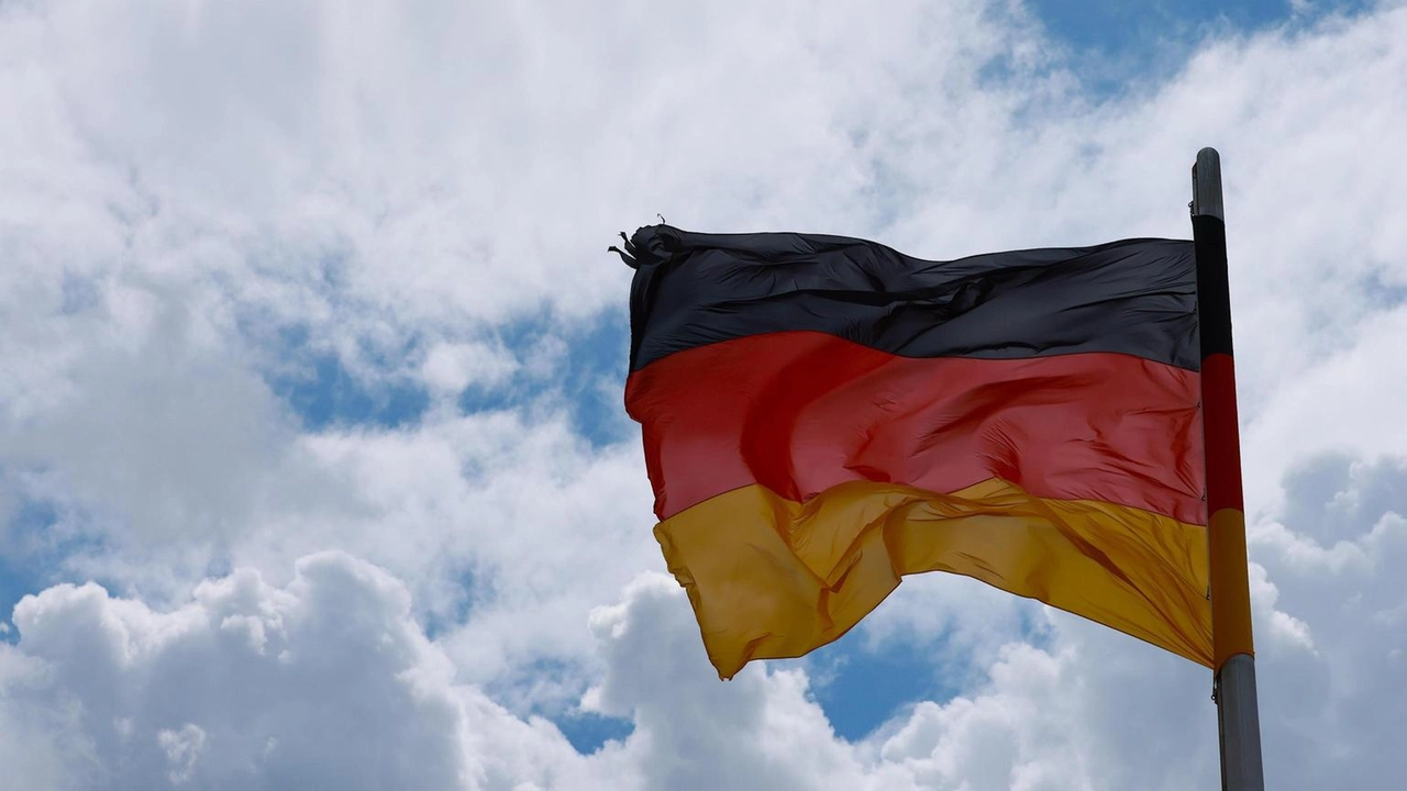 Appoggio alla presidente del Bundestag che non ha voluto issarla Appoggio alla presidente del Bundestag che non ha voluto issarla