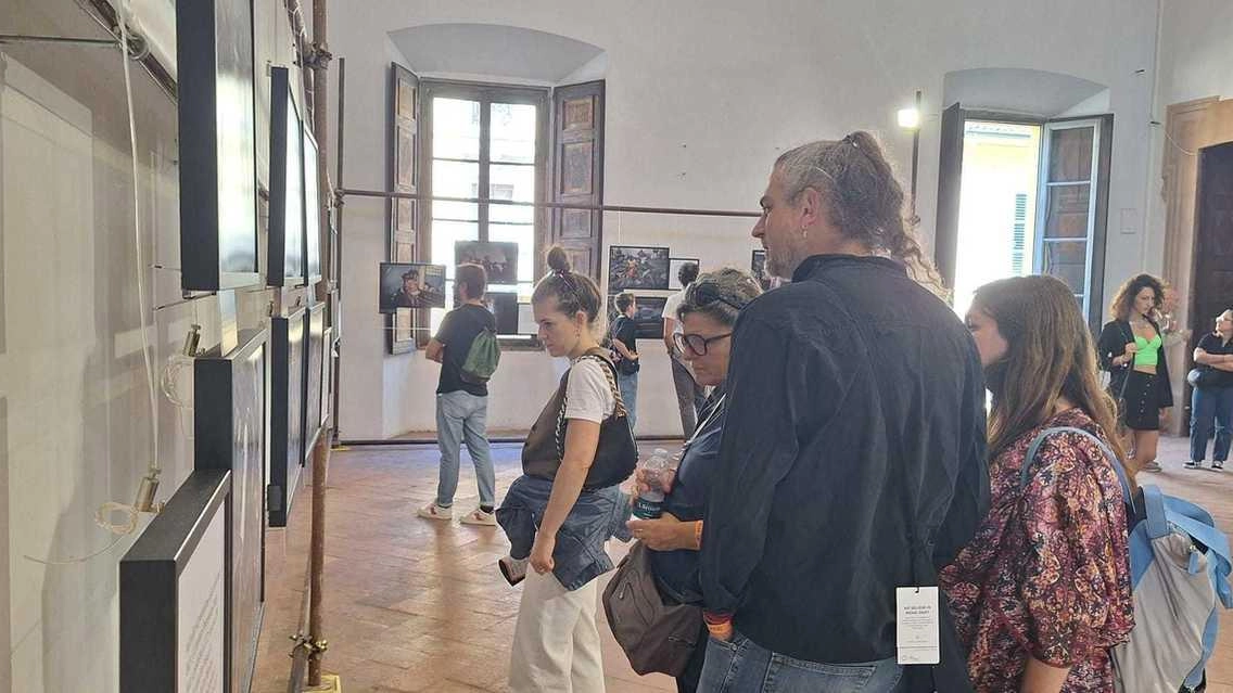 Festival della Fotografia etica 2024, è subito boom: "Mostriamo storie necessarie"