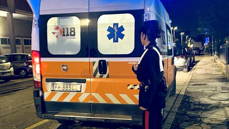 Sono intervenuti i soccorritori e i carabinieri (foto di archivio) Sono intervenuti i soccorritori e i carabinieri (foto di archivio)