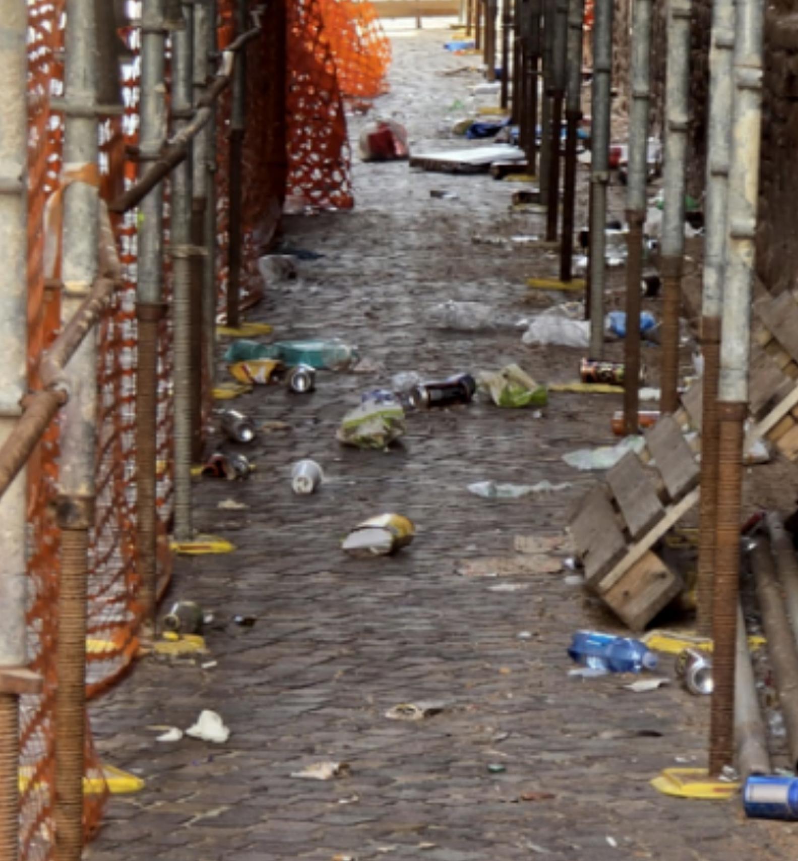 "Il cantiere ex carceri in abbandono" "Il cantiere ex carceri in abbandono"