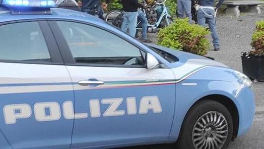 Biberon con sciroppo dello sballo nella stanza di uno studentato a Milano, arrestato 23enne
