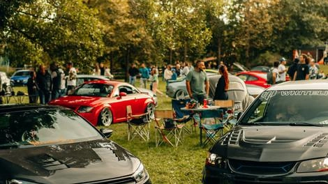 Dalle auto d’epoca alle supercar a raccontare un secolo di evoluzione stilistica e ingegneristica. Alserio ospita domani la giornata-evento “Lakestreet“...
