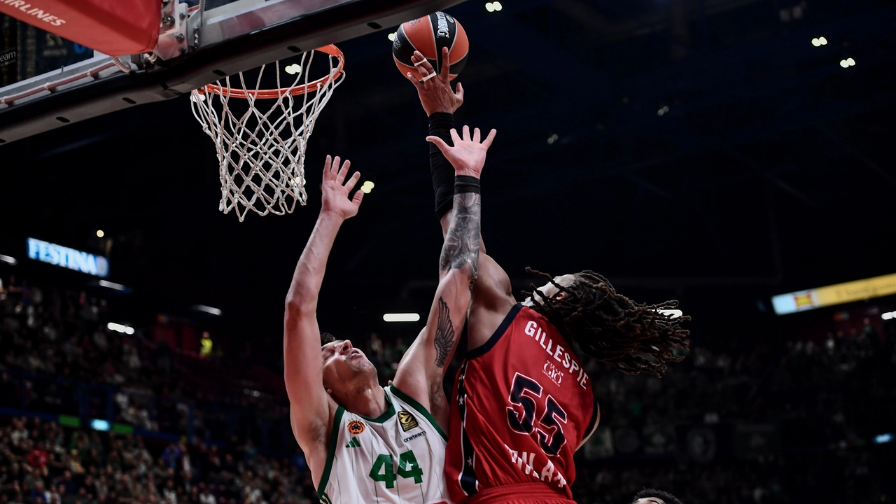 Freddie Gillespie, EA7 Emporio Armani Olimpia Milano-Panathinaikos Freddie Gillespie, EA7 Emporio Armani Olimpia Milano-Panathinaikos