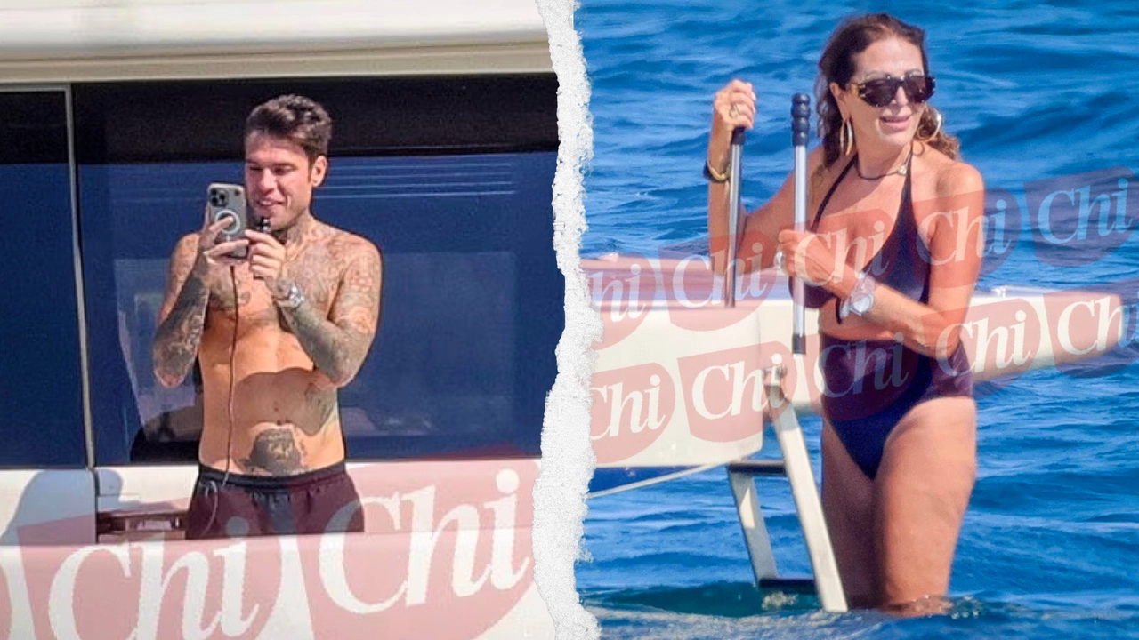 La foto di Fedez e Daniela Santanchè sullo stesso yacht in Sardegna pubblicate dal settimana Chi La foto di Fedez e Daniela Santanchè sullo stesso yacht in Sardegna pubblicate dal settimana Chi