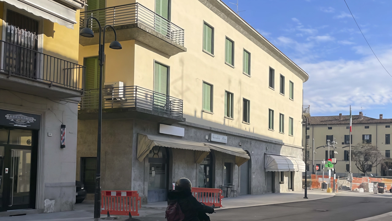 Quasi pronta via Veneto: da sabato 21 tornerà percorribile a senso unico in direzione Treviglio Quasi pronta via Veneto: da sabato 21 tornerà percorribile a senso unico in direzione Treviglio