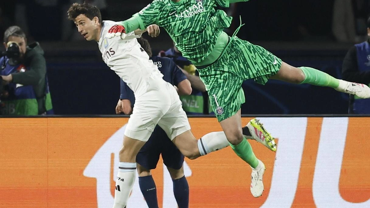 Le straordinarie parate del numero uno e capitano della nazionale italiana hanno trascinato il Paris Saint-Germain sino alla finale di Monaco di Baviera. Eppure negli ultimi mesi non sono mancate le critiche (anche ingenerose). Le straordinarie parate del numero uno e capitano della nazionale italiana hanno trascinato il Paris Saint-Germain sino alla finale di Monaco di Baviera. Eppure negli ultimi mesi non sono mancate le critiche (anche ingenerose).