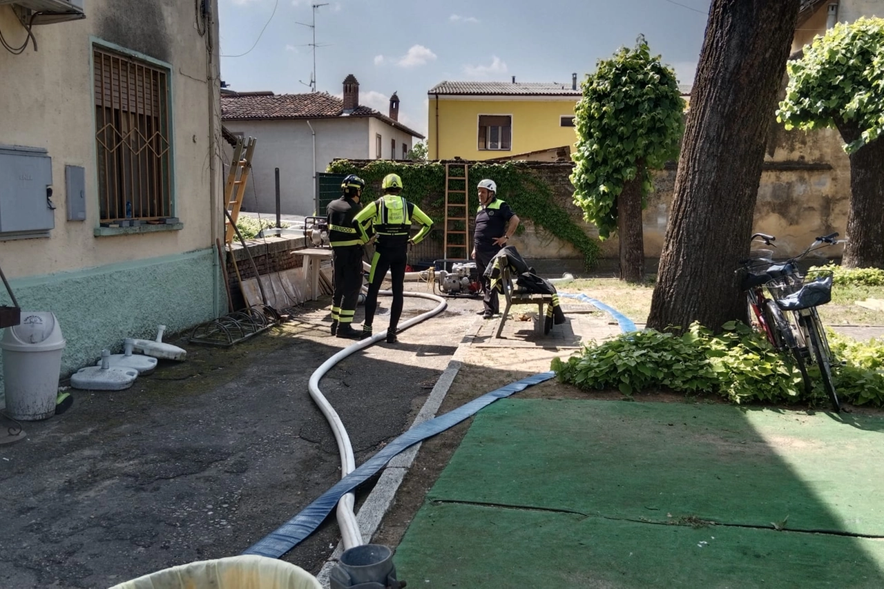 tromello pavia Delitto di Garlasco, l'arma del delitto svuotato canale vicino casa della nonna delle gemelle Cappa TORRES