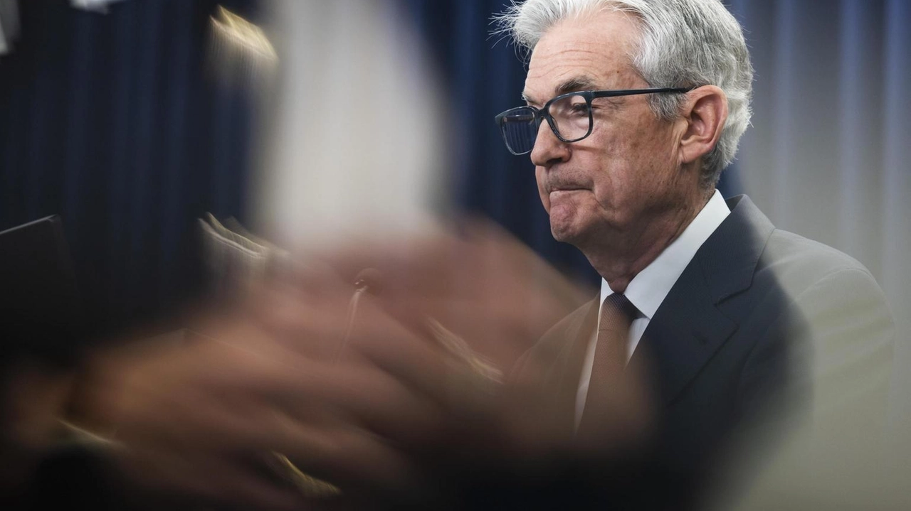 L'intervento al Congresso, non abbiamo fretta di tagliare tassi L'intervento al Congresso, non abbiamo fretta di tagliare tassi