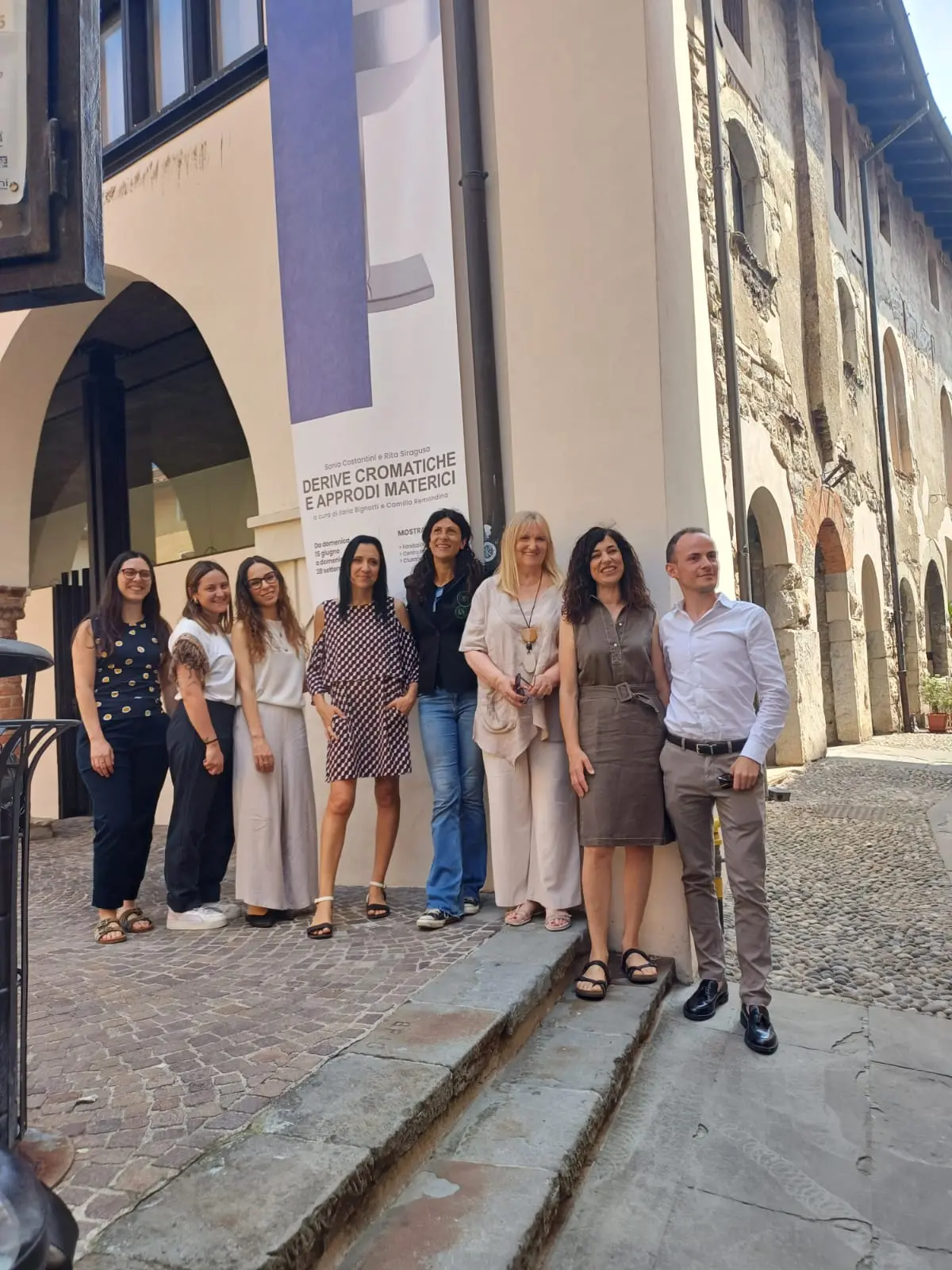 “Derive Cromatiche e Approdi Materici”: arte tra lago e storia all’Arsenale di Iseo