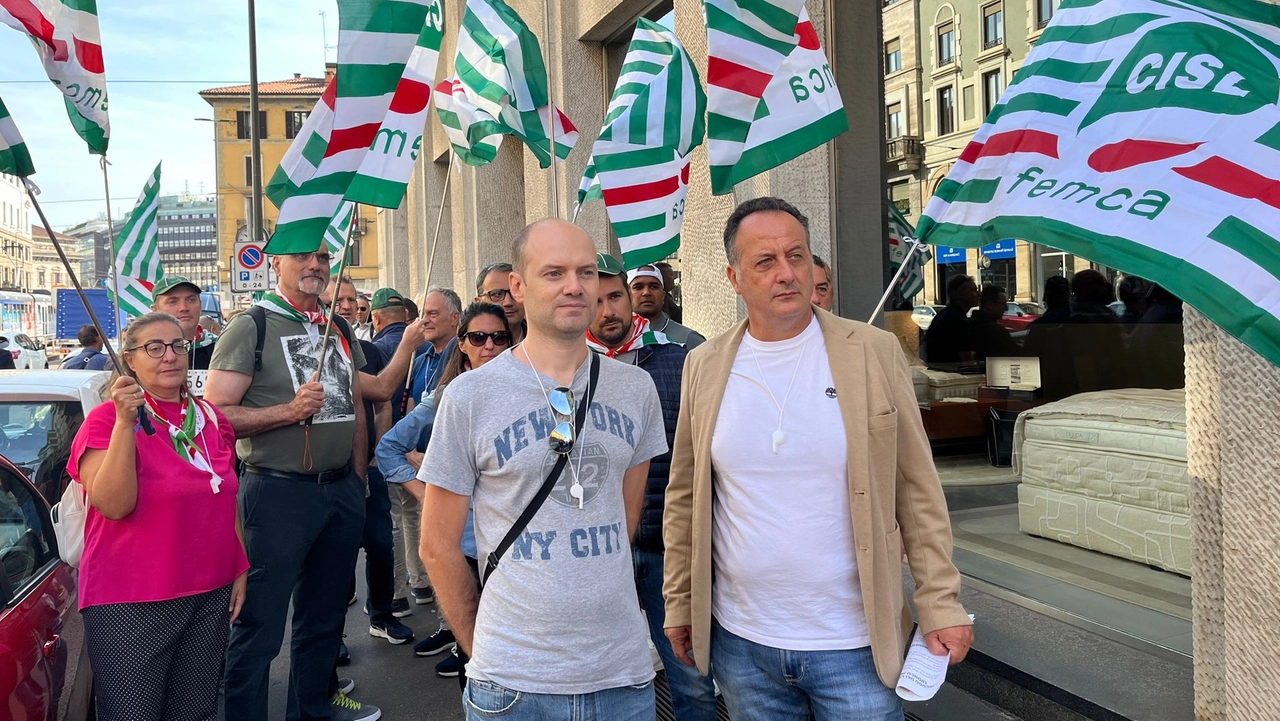 Da sinistra il giurista Luca Creuso ed Eustachio Rosa, della Femca Cisl Milano Da sinistra il giurista Luca Creuso ed Eustachio Rosa, della Femca Cisl Milano
