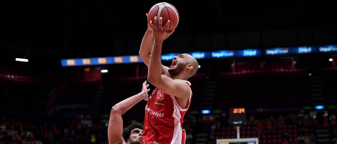 Basket, l’Olimpia batte Trento 89-82 e approda in semifinale