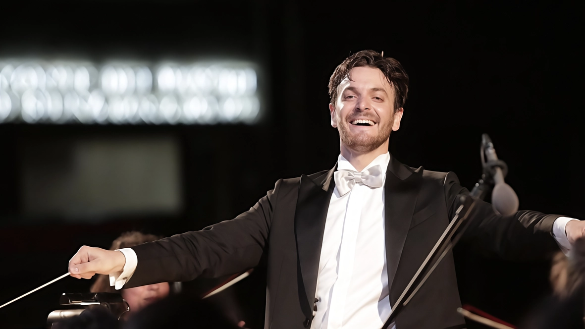 Michele Spotti, 32 anni, è considerato uno dei direttori d’orchestra più promettenti e si è fatto un nome anche all’estero Michele Spotti, 32 anni, è considerato uno dei direttori d’orchestra più promettenti e si è fatto un nome anche all’estero