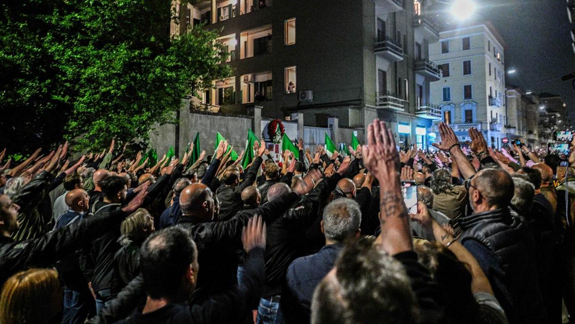 “Rituali fascisti”, nuova inchiesta sul corteo per il 50° della morte di Sergio Ramelli
