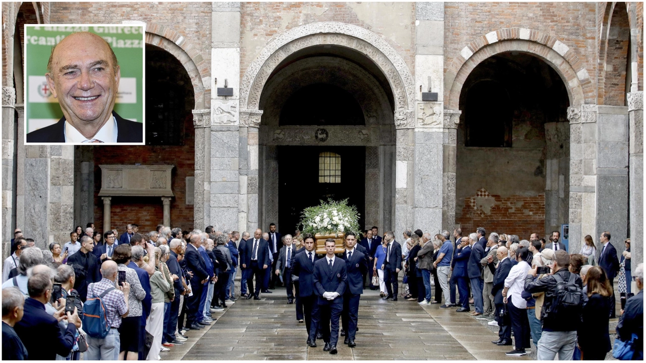 I funerali di Ernesto Pellegrini (nel riquadro) nella basilica di Sant'Ambrogio (Ansa) I funerali di Ernesto Pellegrini (nel riquadro) nella basilica di Sant'Ambrogio (Ansa)