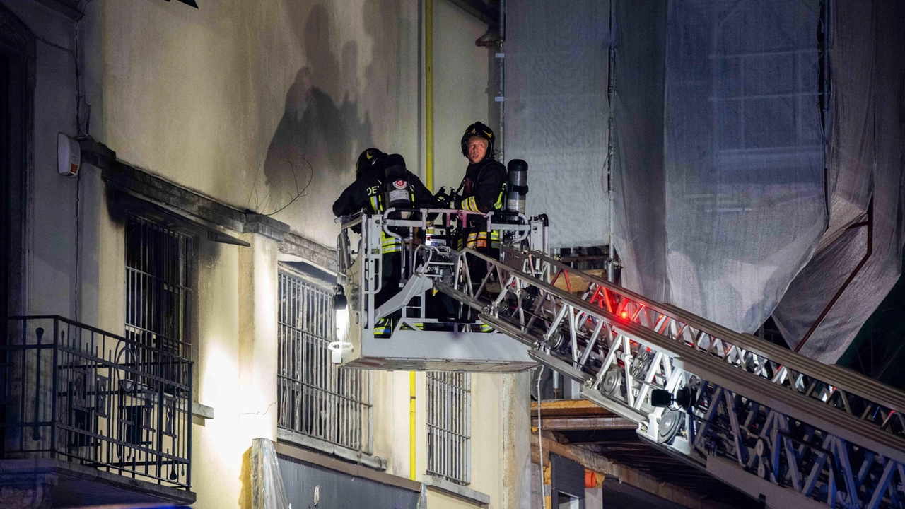 Sono intervenuti i vigili del fuoco (foto di repertorio) Sono intervenuti i vigili del fuoco (foto di repertorio)