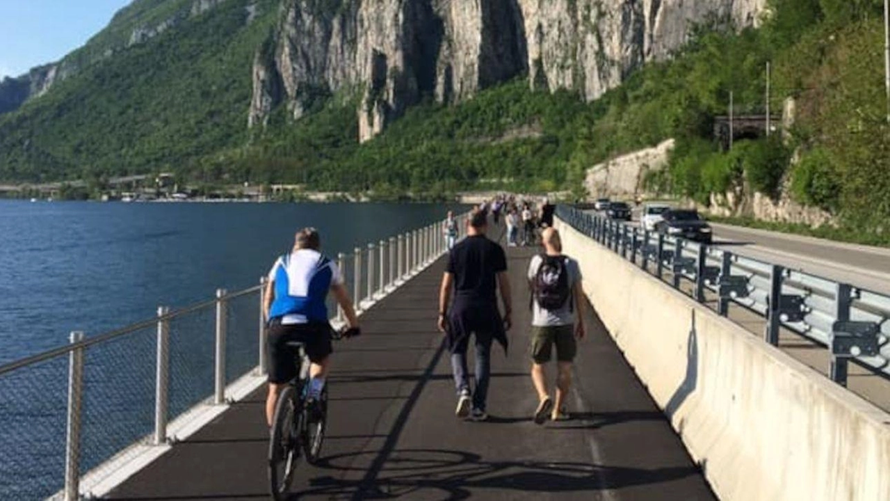 Abbadia, gli sportivi potranno pedalare in sicurezza verso il capoluogo . Abbadia, gli sportivi potranno pedalare in sicurezza verso il capoluogo .
