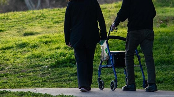 Il “Verde Ricordo” è un progetto terapeutico appositamente studiato per le persone affette da Alzheimer Il “Verde Ricordo” è un progetto terapeutico appositamente studiato per le persone affette da Alzheimer