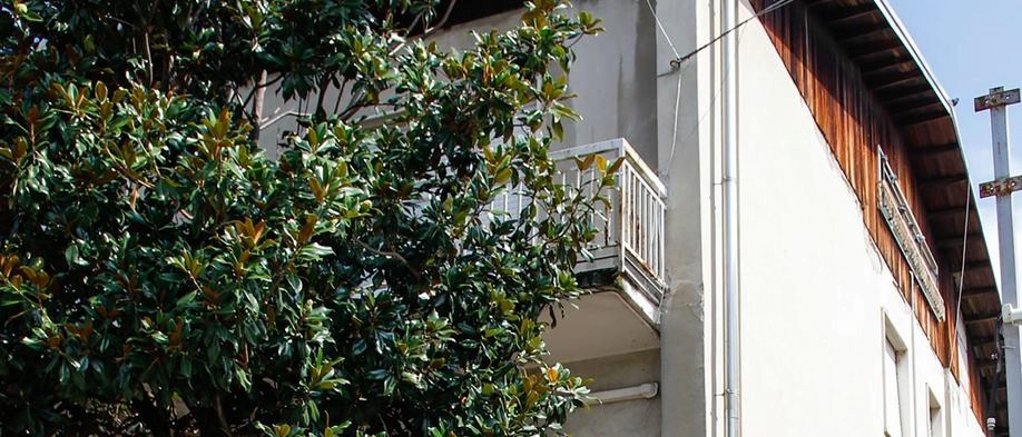 Bagarre sulla sicurezza. Caserma dei carabinieri chiusa e abbandonata: "Noi ci stiamo lavorando"