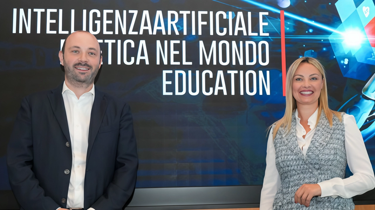 Lorenzo Maternini con l’assessore regionale all’Istruzione Simona Tironi Lorenzo Maternini con l’assessore regionale all’Istruzione Simona Tironi