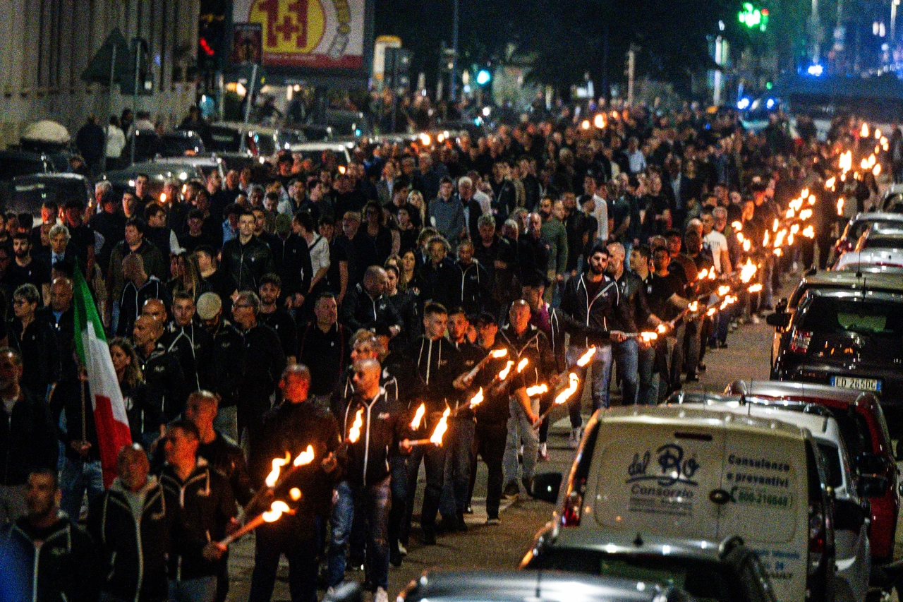 Commemorazione con corteo in partenza piazza Gerini e deposizione corona