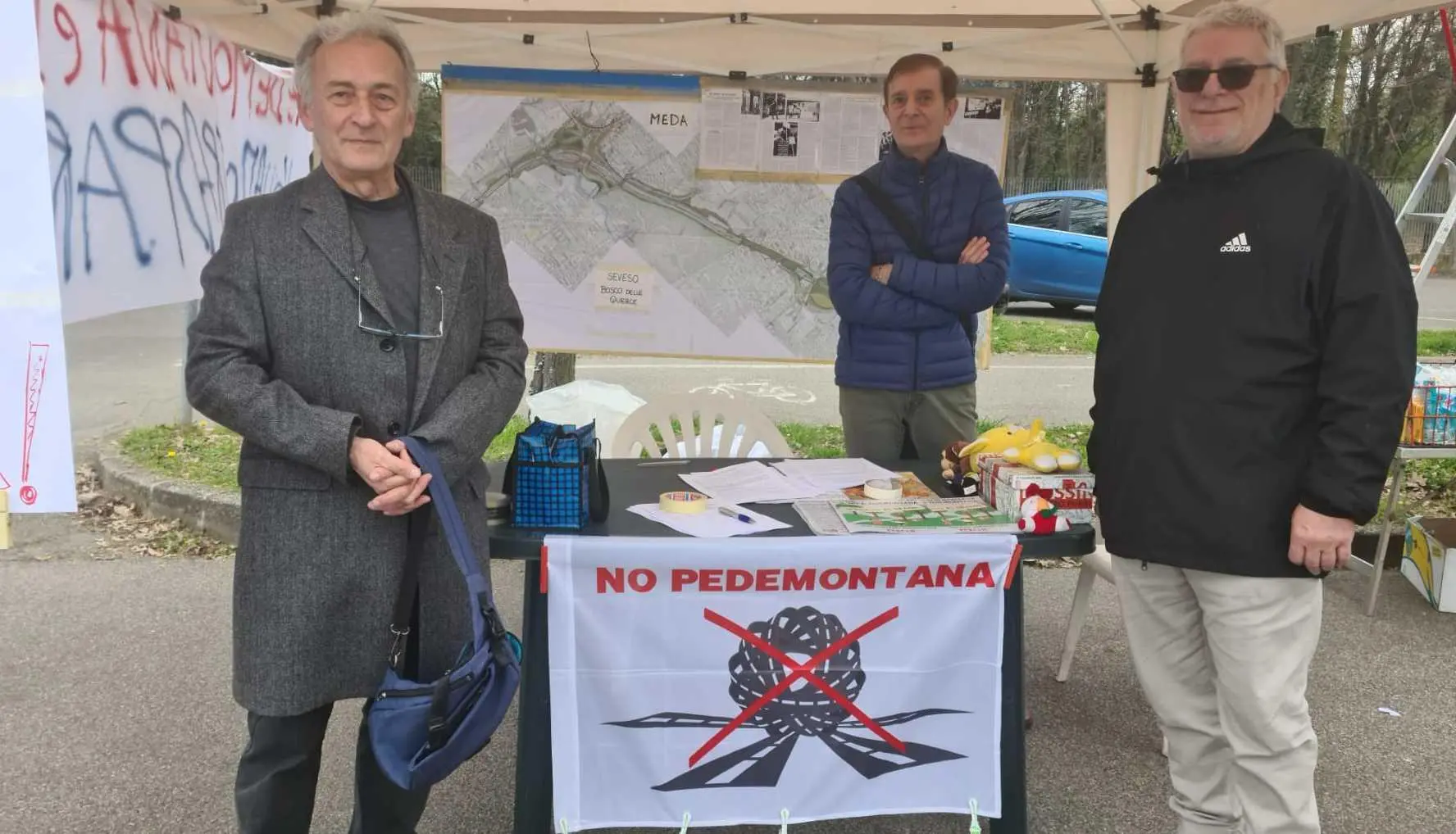 Firme sulla bonifica della diossina: "Vogliamo più trasparenza"