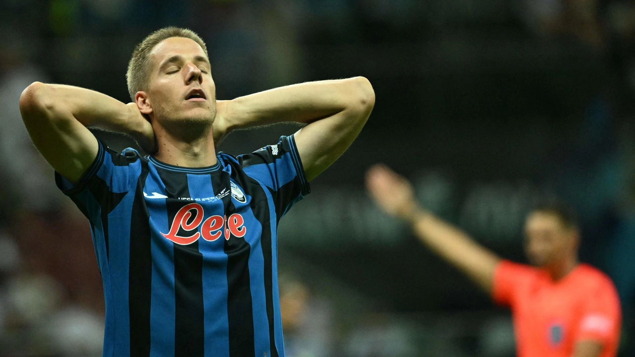 Tutta la delusione di Mario Pasalic: l’Atalanta è stata sconfitta per 2-0 nella finale di Supercoppa europea dal Real Madrid Tutta la delusione di Mario Pasalic: l’Atalanta è stata sconfitta per 2-0 nella finale di Supercoppa europea dal Real Madrid