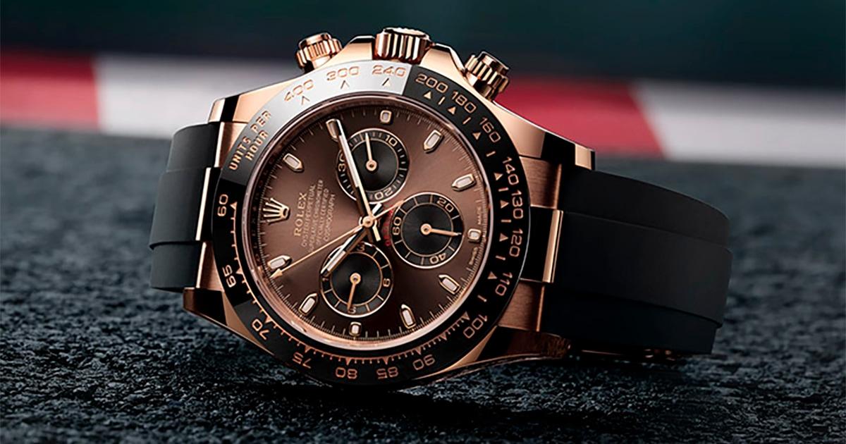 Raid in corso Lodi: con il trucco dello specchietto gli scippano il Rolex da 45mila euro Raid in corso Lodi: con il trucco dello specchietto gli scippano il Rolex da 45mila euro