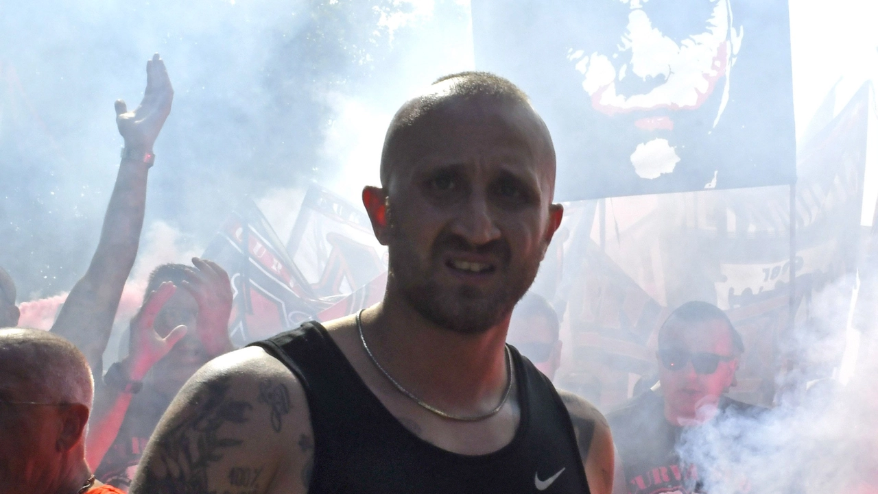 Luca Lucci, 43 anni, ormai ex capo ultrà della curva sud del Milan