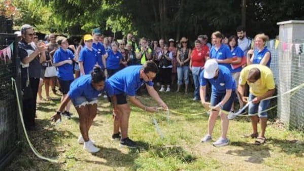 È stato inaugurato ColtivAbile, l’orto inclusivo realizzato dall’associazione Madonna Regina Aps di via Corelli, un progetto che ha... È stato inaugurato ColtivAbile, l’orto inclusivo realizzato dall’associazione Madonna Regina Aps di via Corelli, un progetto che ha...