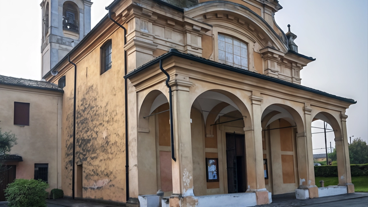 Il santuario risalente al Seicento ha bisogno di un robusto intervento di restauro Interessato dai lavori anche il campanile