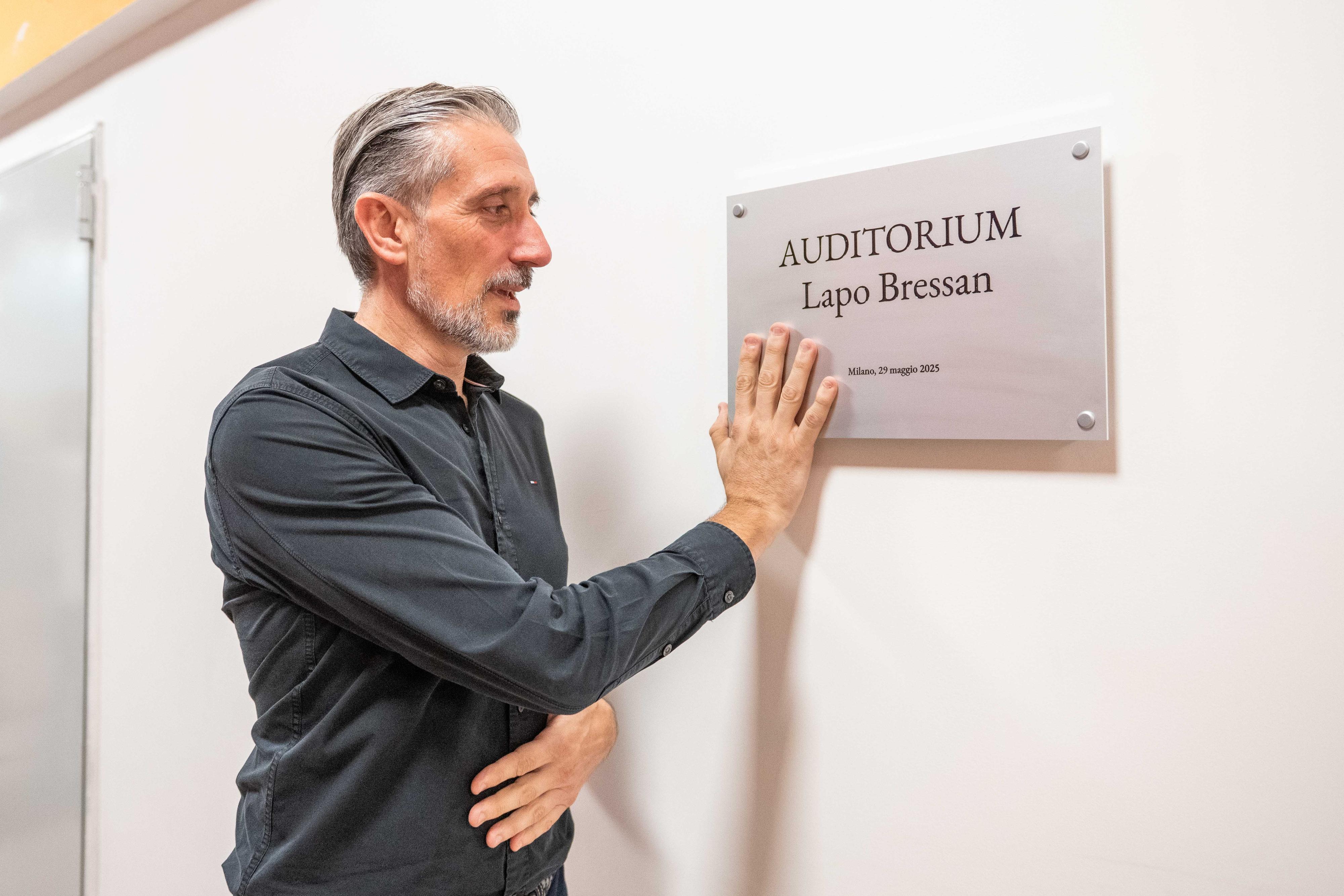 In memoria di Lapo Bressan, auditorium intitolato al dodicenne: “Per lui il luogo della creatività” In memoria di Lapo Bressan, auditorium intitolato al dodicenne: “Per lui il luogo della creatività”