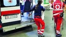 Stava nuotando nella piscina di Solbiate Olona, all’improvviso un malore, l’uomo, un quarantaquattrenne, è stato trasportato all’ospedale di Legnano...