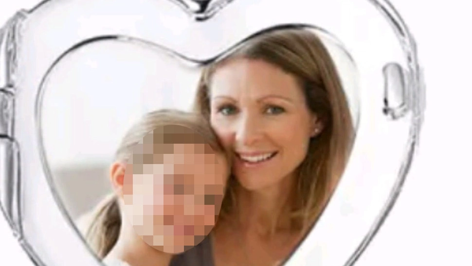 Diana Siminescu 43 anni lascia quattro figli e un marito agente della polizia locale Nell’impatto è stata sbalzata fuori dalla carreggiata