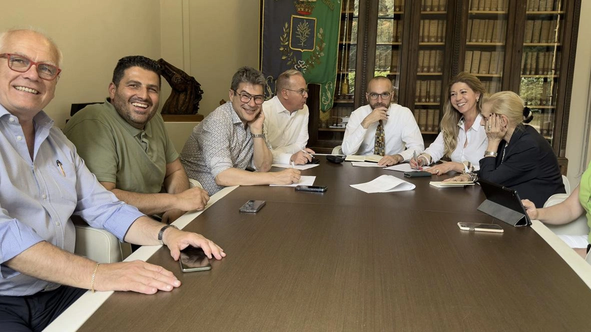 La Giunta guidata da Roberto Assi alle prese con il bilancio La Giunta guidata da Roberto Assi alle prese con il bilancio