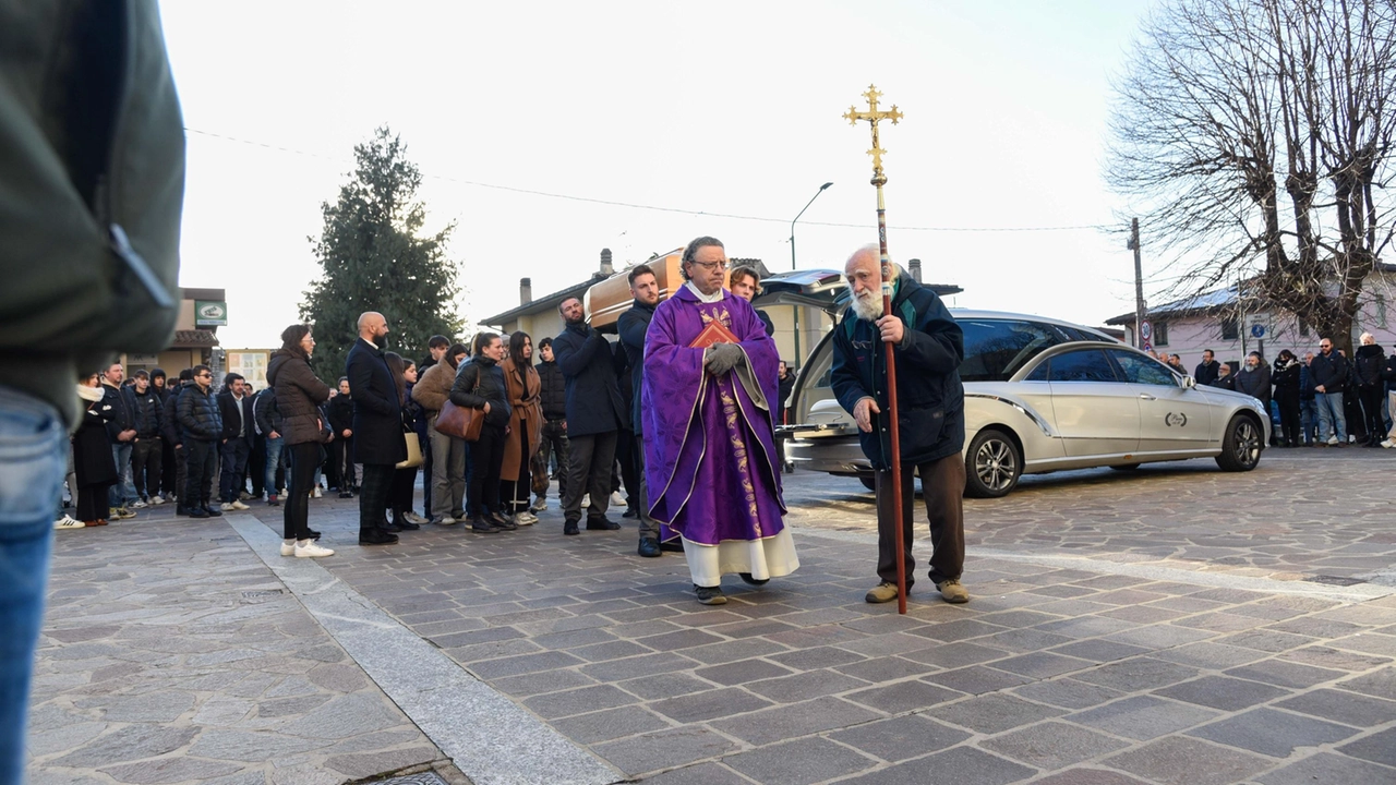 Provaglio, l’invito del prevosto al funerale di Comelli Provaglio, l’invito del prevosto al funerale di Comelli