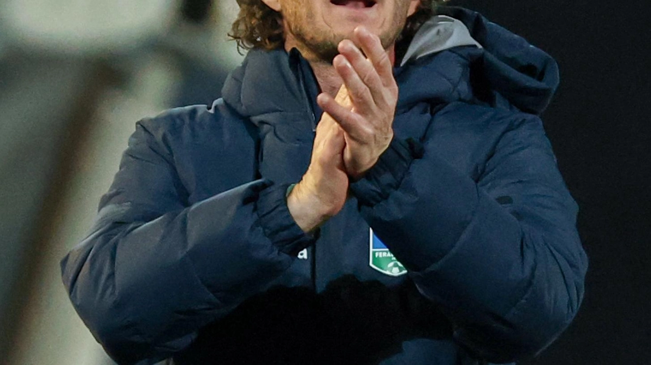 La ventisettesima giornata del campionato di Serie C, girone A, si apre oggi con cinque partite. Domani altre quattro gare,... La ventisettesima giornata del campionato di Serie C, girone A, si apre oggi con cinque partite. Domani altre quattro gare,...